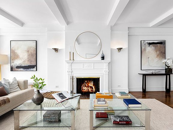 3rd image of 101 Central Park W #2DE