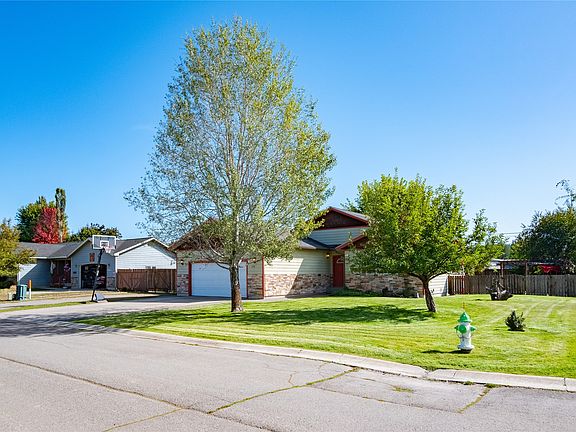 4th image of 109 Michelle Ln