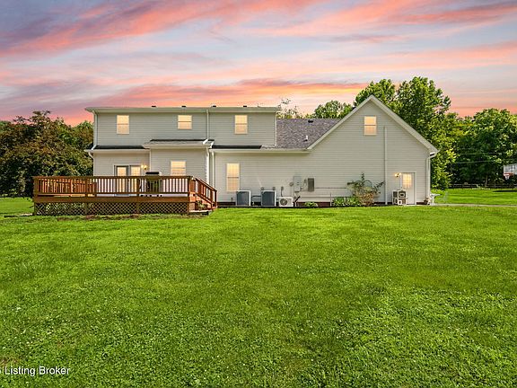 3rd image of 629 Leonard Hall Ln
