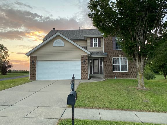 3rd image of 725 Terra Springs Way Dr