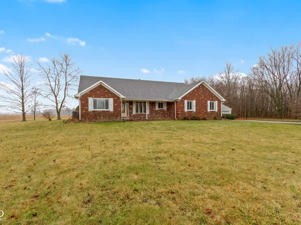 995 E 256th St, Sheridan, IN 46069