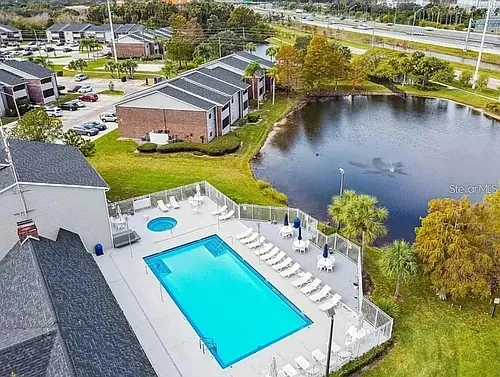 1400 Gandy Blvd N Photo 1
