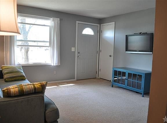 2nd image of 8407 Idaho Dr