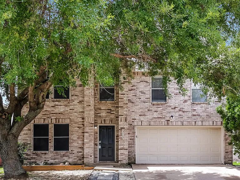 3115 Teodoro Dr — Photo 1
