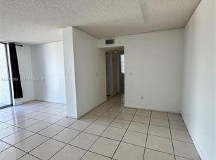 Northeast Palms Condo, North Miami, FL 33161