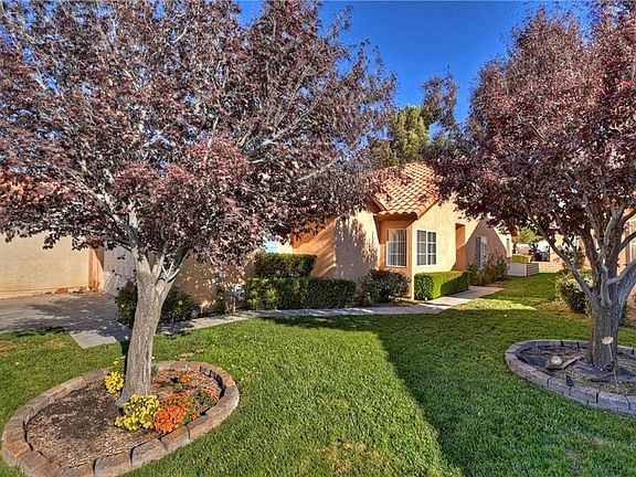 4th image of 11553 Oak St #1