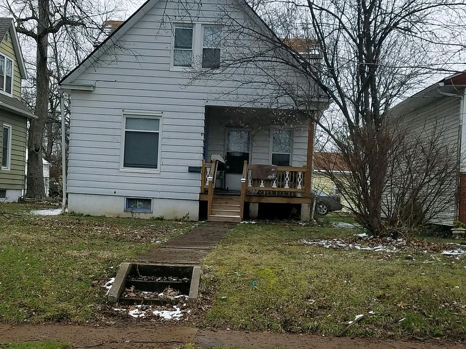 1st image of 330 S Brown Ave