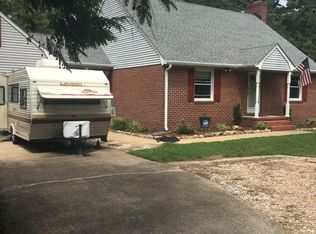 1994 Angora Dr, Chesapeake, VA 23325