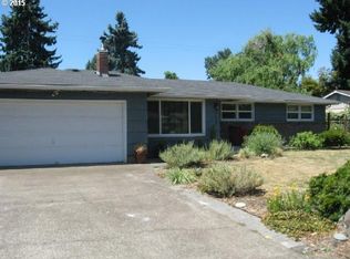 1758 Hemlock St, Eugene, OR 97404