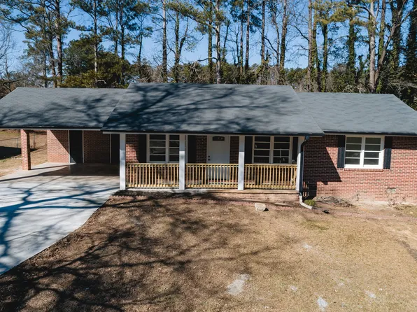419 Lockridge Ln, Lawrenceville, GA 30046