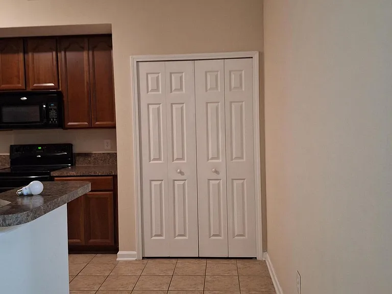 7032 Deer Lodge Cir #101 — Photo 5