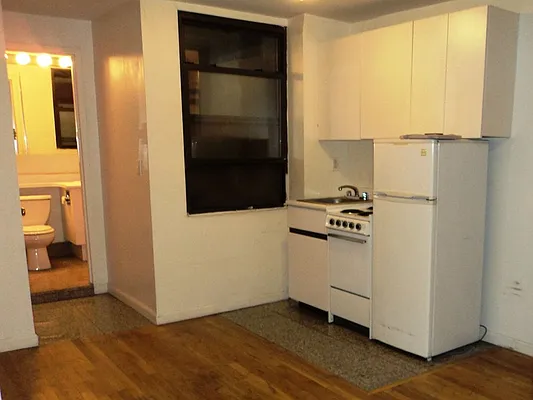 Rented by Sky Management | media 47