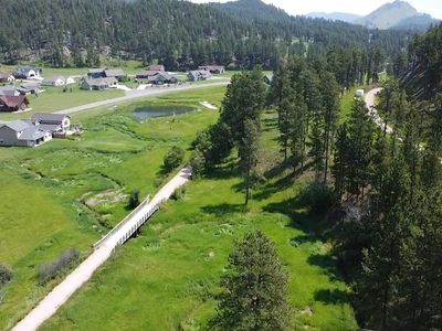 5 Sunset View Ct, Hill City, SD, 57745