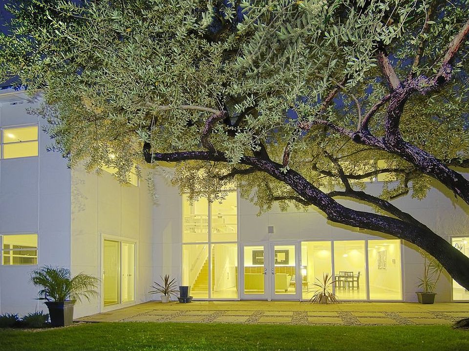 5 Bedroom Cheviot Hills