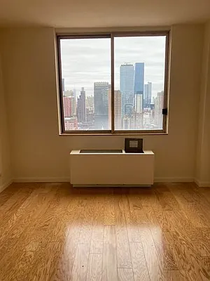 Rented by Corcoran | media 20