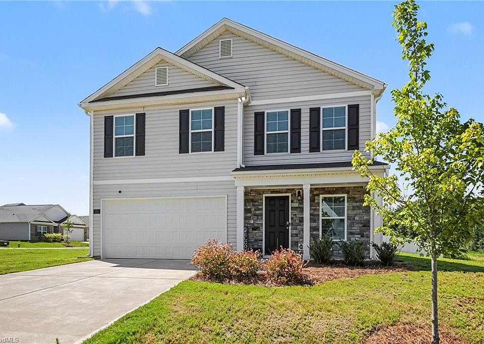 1st image of 154 Stone River Way