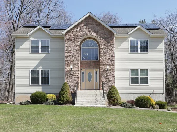 3 Polo Court, Suffern, NY 10901