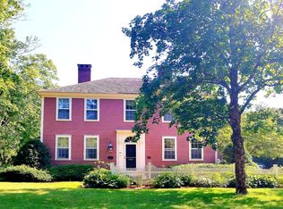 441 Main St, Yarmouth Port, MA 02675