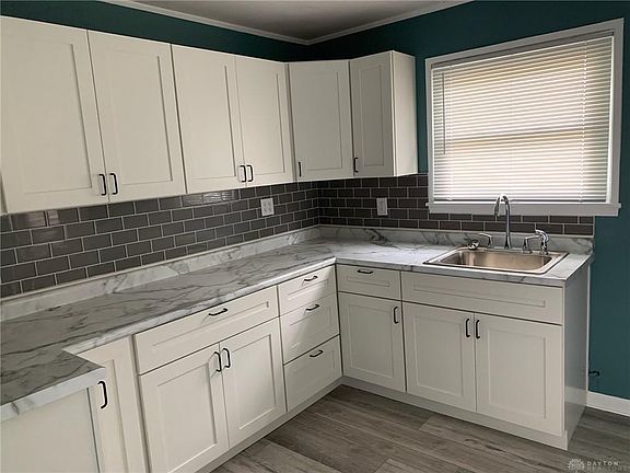 2nd image of 5361 Pickford Dr