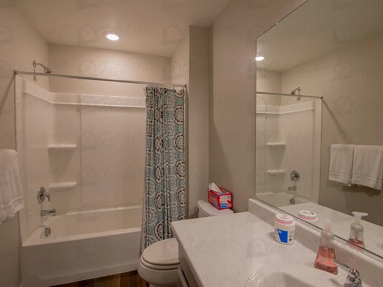10294 E 59th Ave — Photo 37
