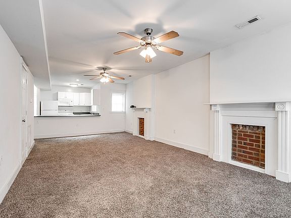 4th image of 1832 Parkwood Ave