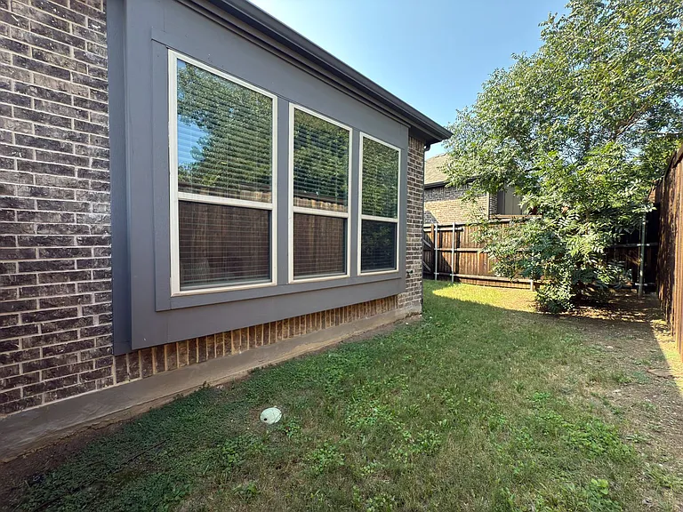 2839 Highpoint Ct — Photo 38