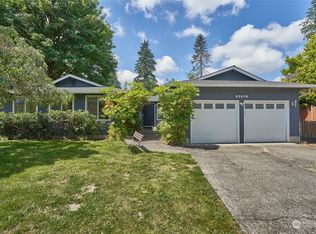 21518 1st Ave W, Bothell, WA 98021