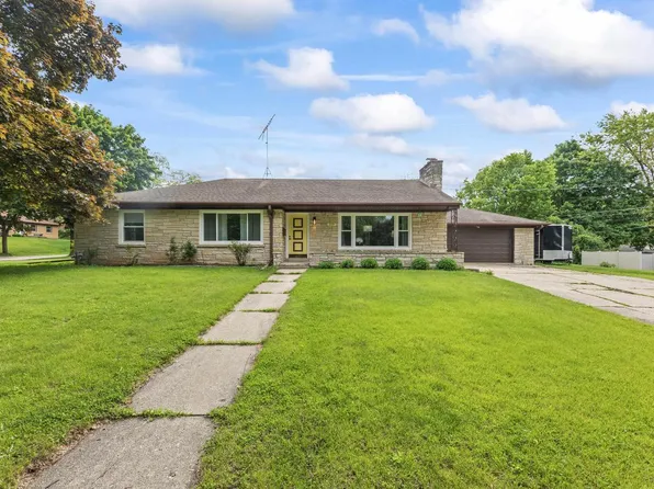 519 S Charles STREET, Waukesha, WI 53186