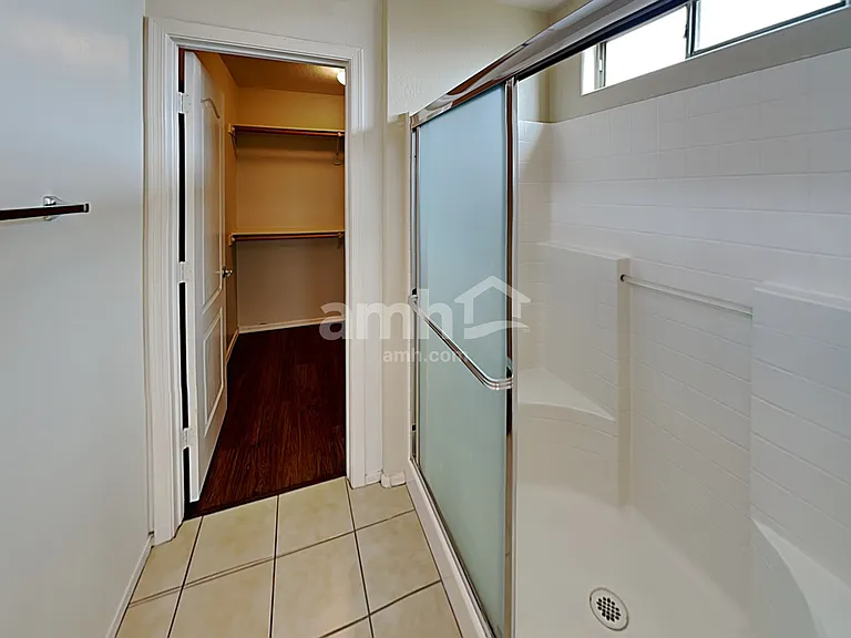 9817 E Escondido Ave — Photo 10