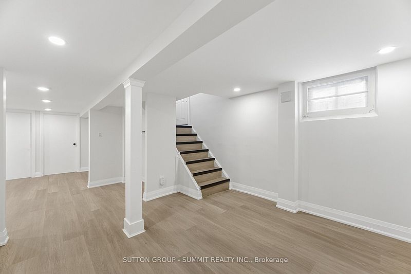 Toronto House for rent - 3 Bedrooms — photo 22