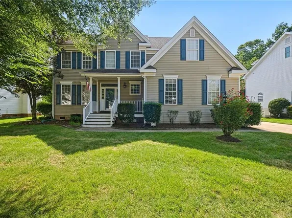 23083 Harbor Towne Dr, Carrollton, VA 23314