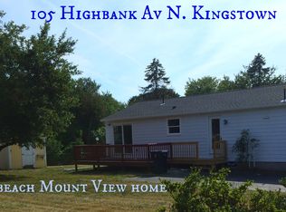 105 Highbank Ave, North Kingstown, RI 02852