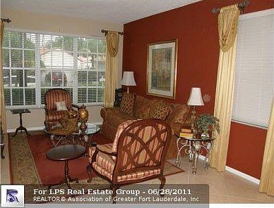 3rd image of 7680 Belmonte Blvd