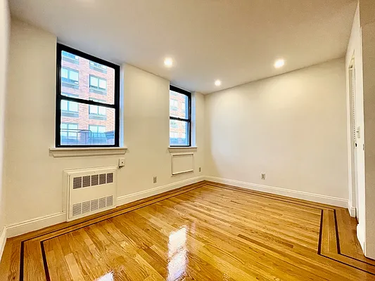 Rented by J & L Holding Corporation | media 3