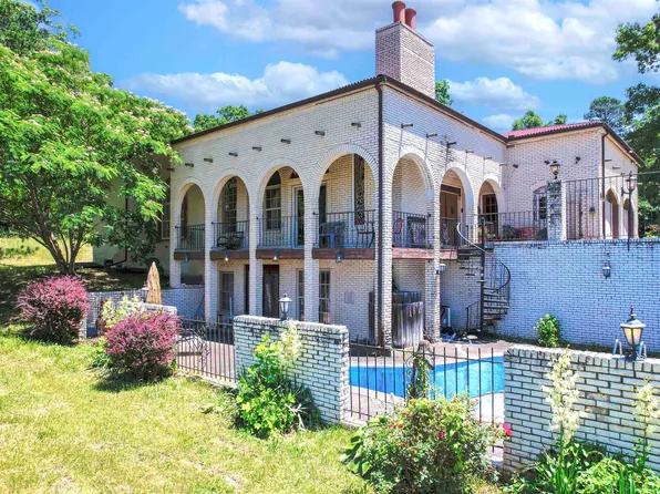 10095 W Us Highway 60, Olive Hill, KY 41164