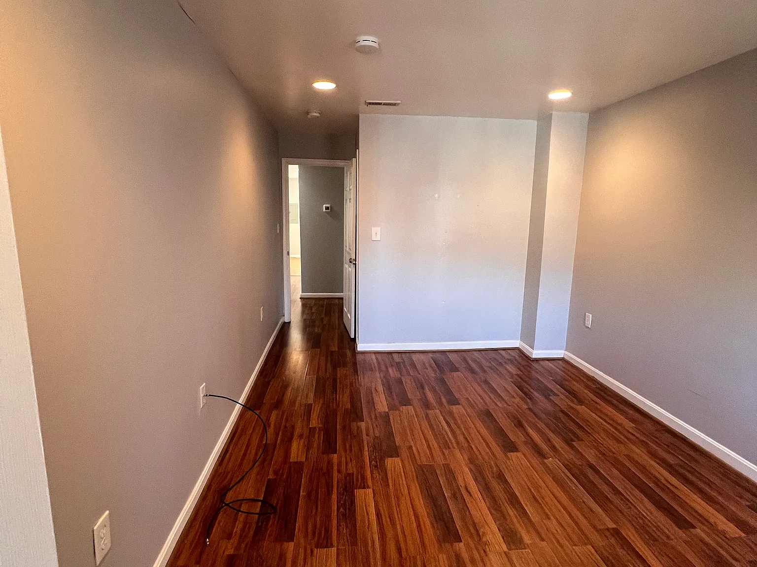 2 bed, 785 sqft, $1,700 — Photo 3