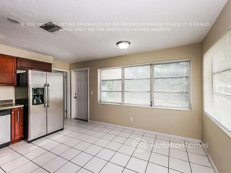 9413 SW 53rd St — Photo 8
