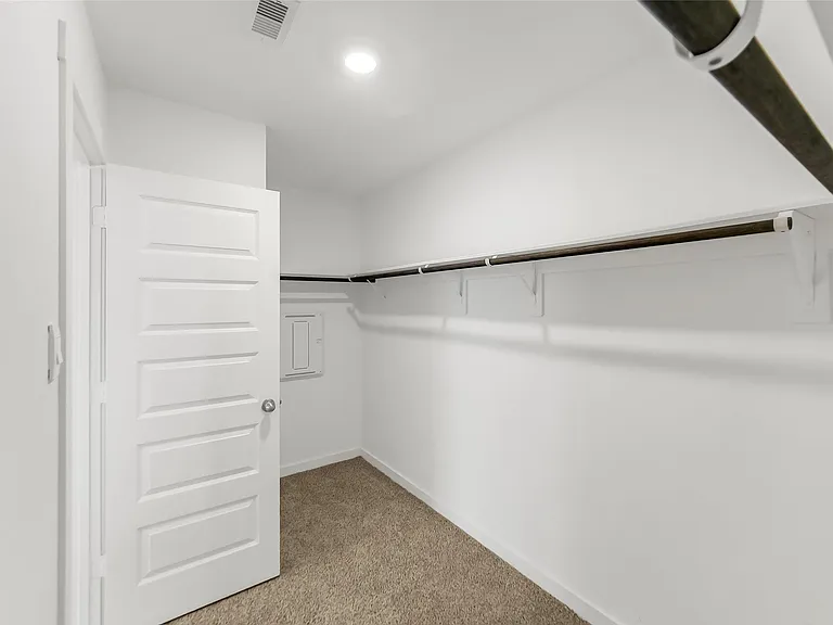 9515 Chelsea St — Photo 29