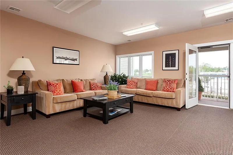 Thumbnail 17