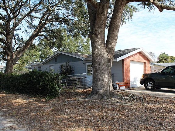 3rd image of 3023 Primrose Dr