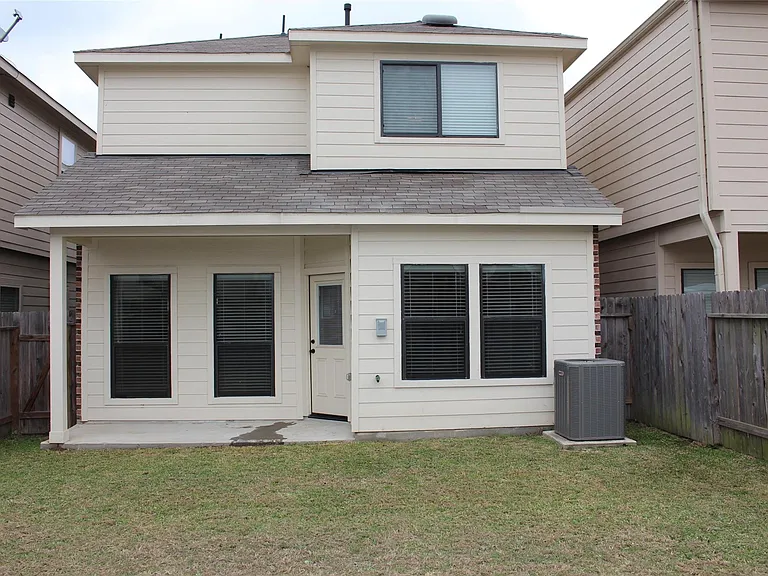 6643 Sharpstone Creek Ln — Photo 25