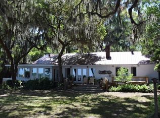 9 Verdier Bluff Rd, Beaufort, SC 29902