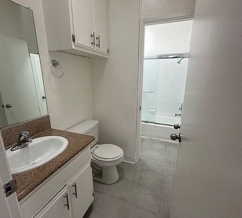 4th image of 1409 Midvale Ave APT 115