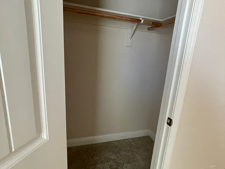 4960 Dexter Ct #B — Photo 10
