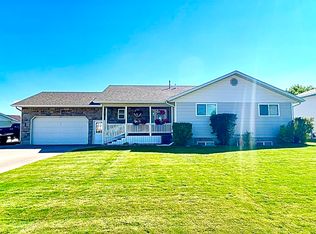 145 W 4 S, Soda Springs, ID 83276