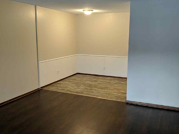 3rd image of 8316 Zane Ave N #206