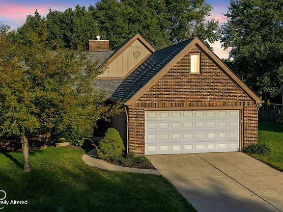 2nd image of 8823 Wintergreen Way