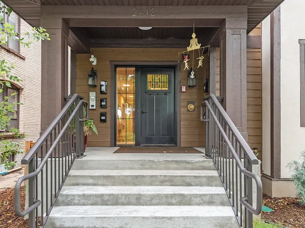 2413 1st Ave S #102, Minneapolis, MN 55404