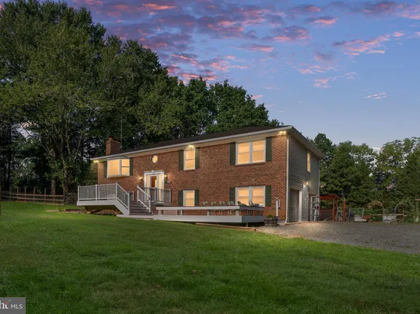 31 Apache Ln, Stafford, VA 22556