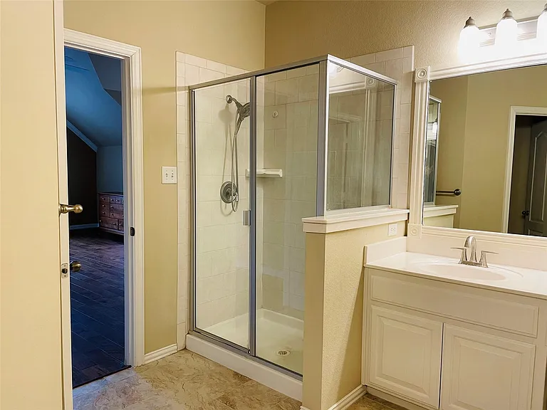 40 Emerald Pond Dr — Photo 21